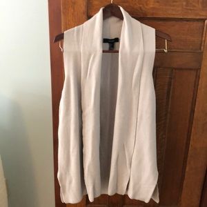 Sleeveless open front sweater